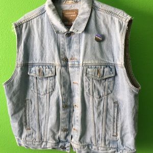 Jean Vest